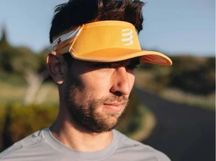 COMPRESSPORT Daszek biegowy ULTRALIGHT VISOR V2 white/citrus - Czapki i chusty sportowe damskie - miniaturka - grafika 4