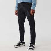 Spodnie męskie - Cropp - Czarne jeansy straight - Czarny - miniaturka - grafika 1
