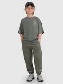 Spodnie i spodenki dla chłopców - 4F Spodnie dresowe joggery chłopięce - szare 122 (6-7 lat) - miniaturka - grafika 1