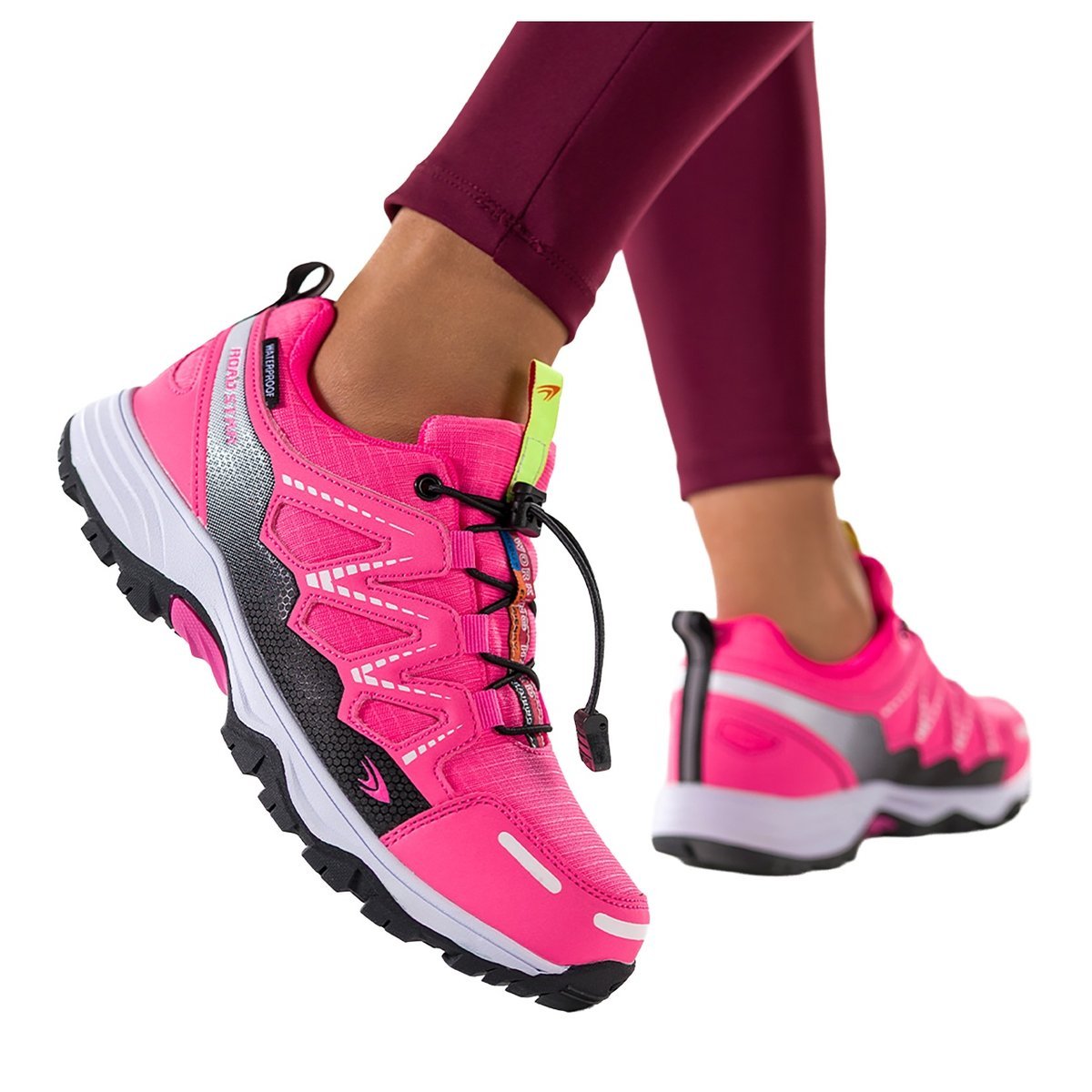 Różowe buty sportowe trekkingowe damskie wodoodporne na bieżnikowanej podeszwie z regulowaną elastyczną sznurówką czarne wstawki Casu 7393-89D-41