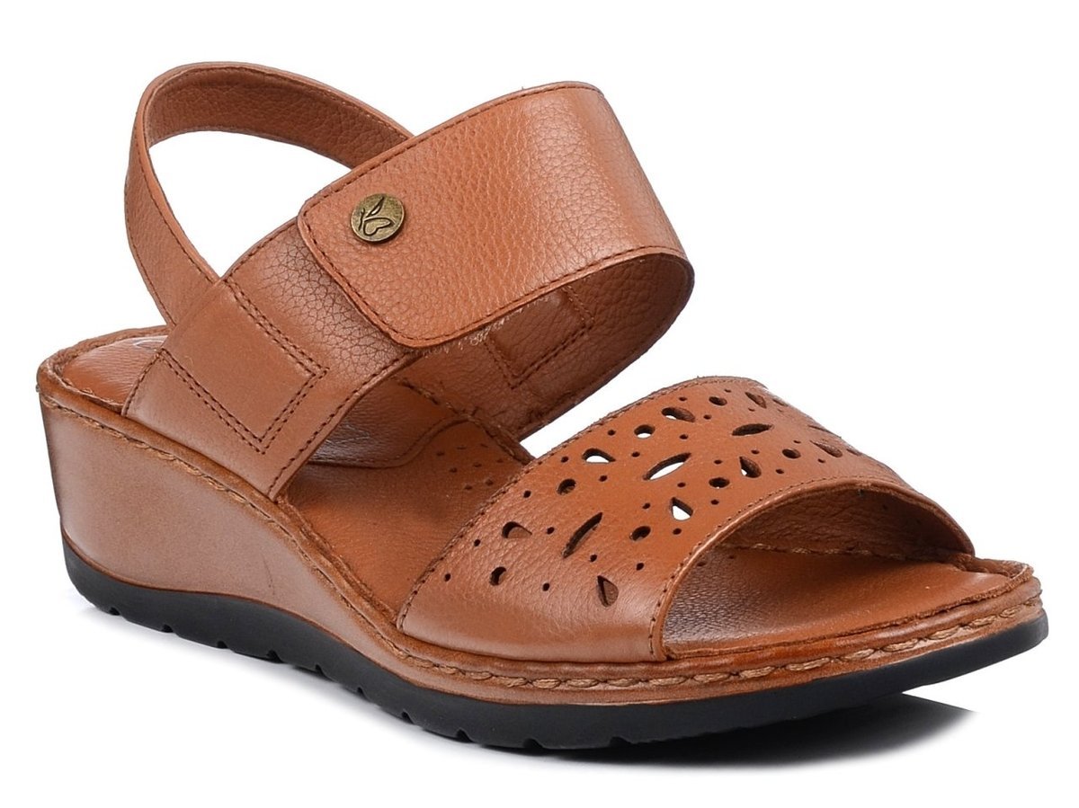 Sandały damskie na koturnie skóra Caprice 28253-41