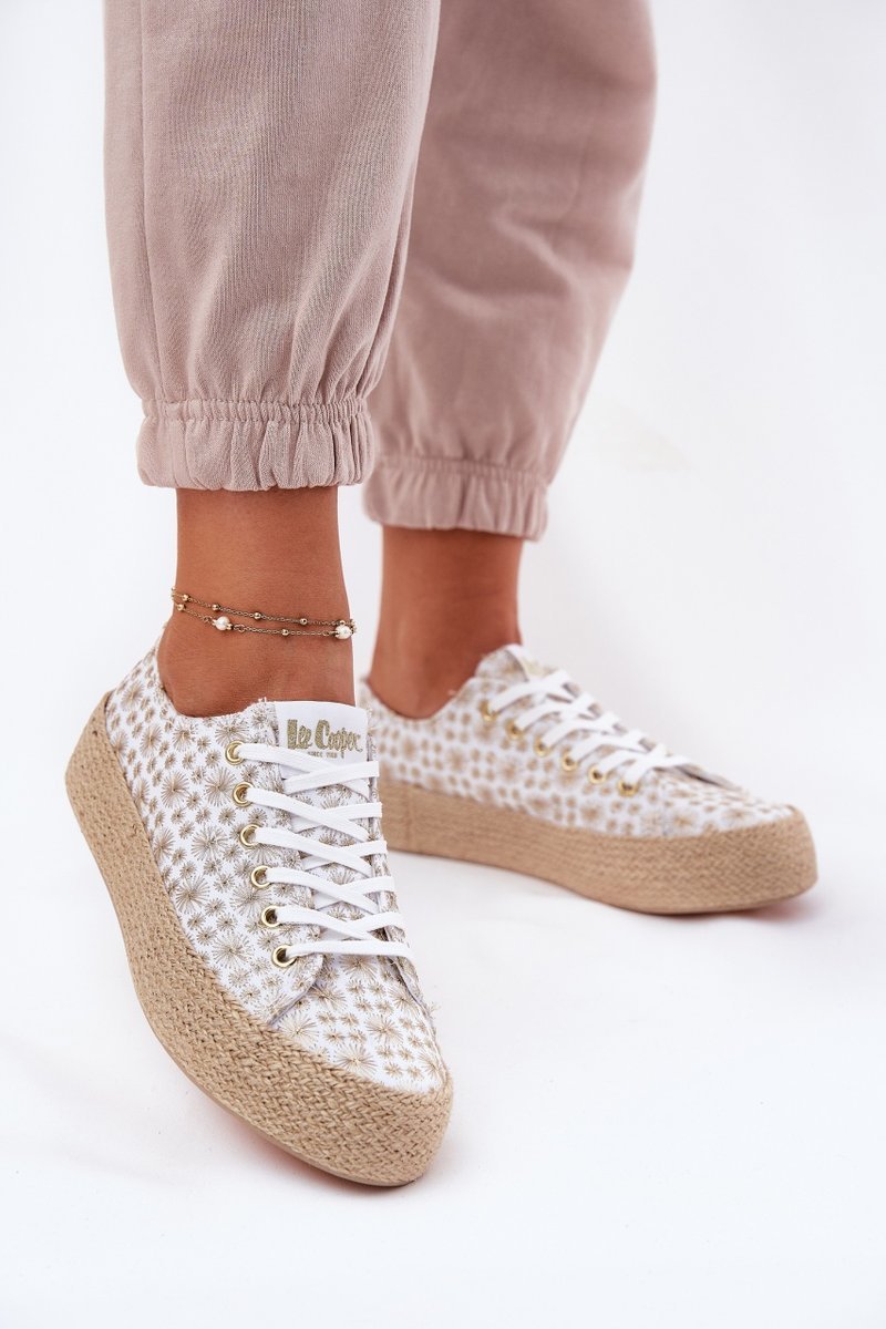 Wzorzyste Trampki Damskie Na Platformie Z Plecionką Lee Cooper LCW-25-08-3648L Biało-Złote-37