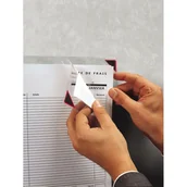 Systemy ekspozycyjne i znaki informacyjne - Tarifold Samoprzylepne kieszenie z magnetycznym rogiem F194770 - miniaturka - grafika 1