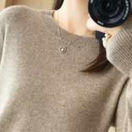 Swetry damskie - TEMU Sweter Damski z Długim Rękawem i Okrągłym Dekoltem - Jednokolorowy Czarny, Średnio Elastyczny, Regularne Dopasowanie, Wszechstronny na - miniaturka - grafika 1