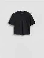 Koszulki i topy damskie - Reserved - T-shirt z poduszkami na ramionach - czarny - miniaturka - grafika 1