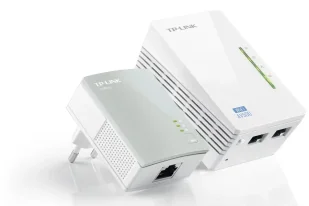 TP-LINK Powerline Adapters Kit TL-WPA4220 KIT 10/100 Mbit/s Ethernet LAN (RJ-45) ports 2 802.11n 2.4GHz Wi-Fi data rate (max) 300 Mbit/s - Adaptery i przejściówki - miniaturka - grafika 1