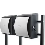 Skrzynki na listy - Skrzynka na listy podwójna pocztowa wolnostojąca szara z gazetnikiem na stojaku - miniaturka - grafika 1