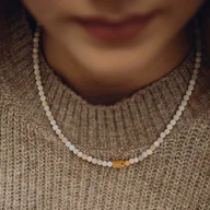 Naszyjniki - Choker z kremowych agatów - miniaturka - grafika 1