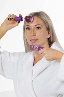 STYLPRO Facial Ice Globes 2-pack - Kule do krioterapii twarzy - Olejki i świece do masażu - miniaturka - grafika 4