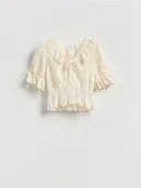 Bluzki damskie - Reserved - Haftowana bluzka z baskinką - złamana biel - miniaturka - grafika 1