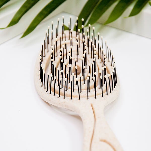 Yeye Szczotka BIO spiralna do włosów biodegradowalna YEYE Beżowy