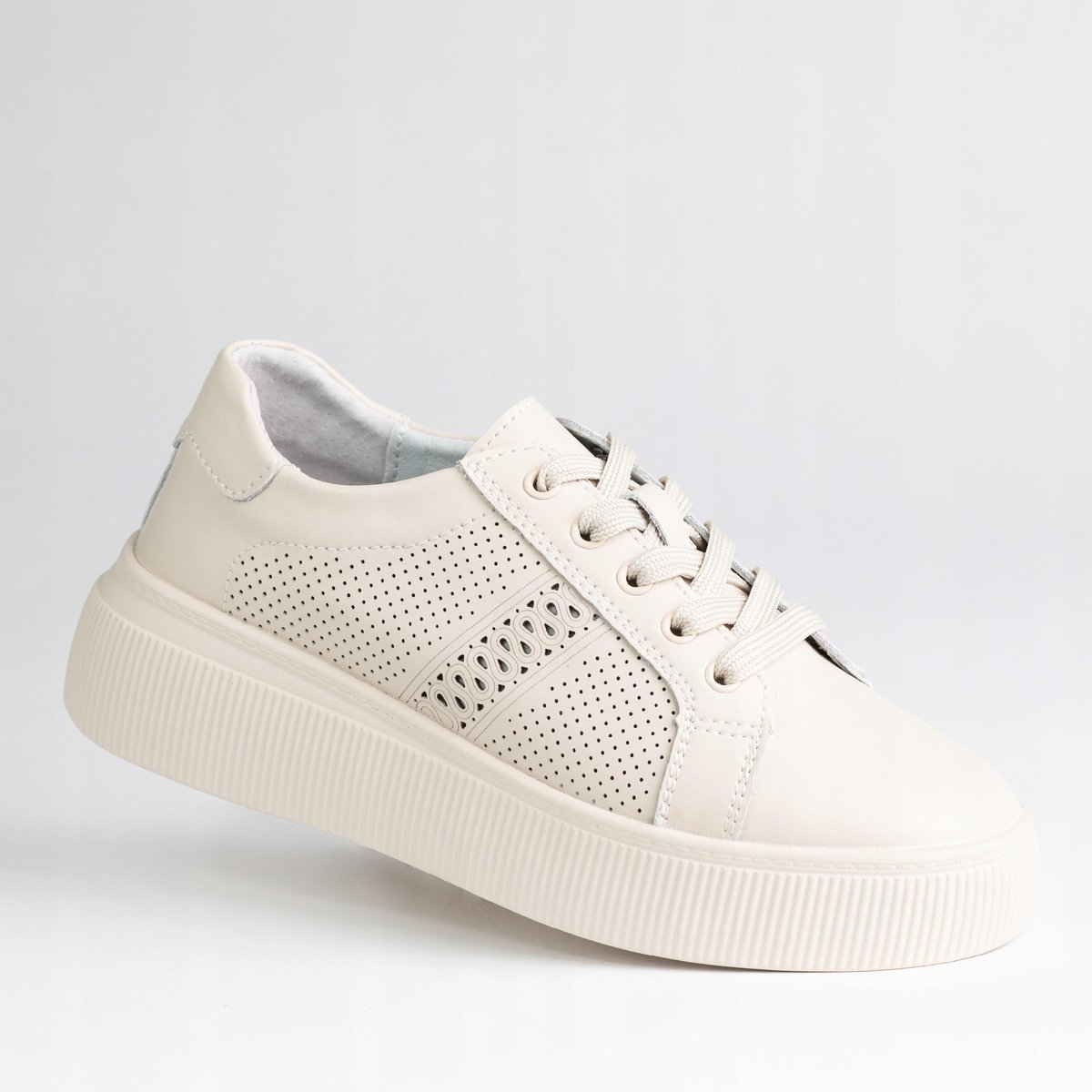 Półbuty damskie buty GOODIN GD-LX1043 beż skóra naturalna ażurek lekkie 36