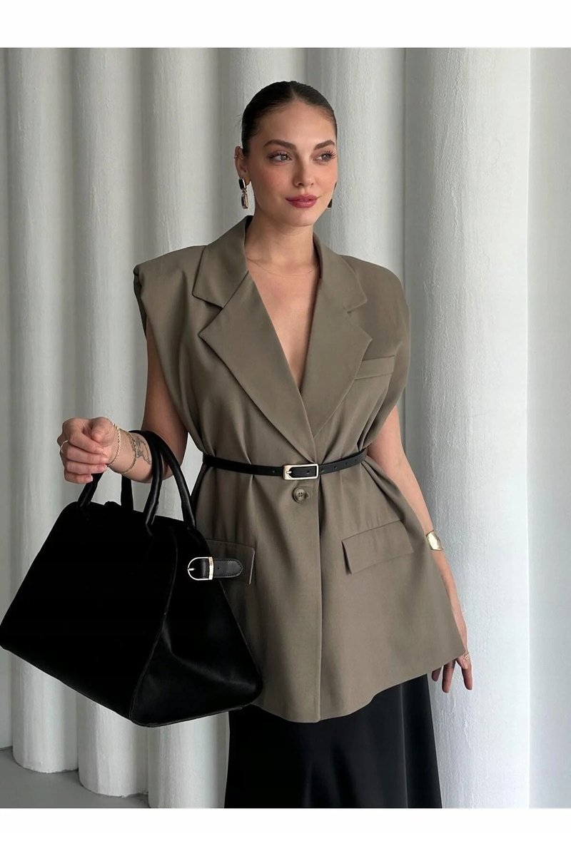 ELEGANCKA KAMIZELKA DAMSKA BEŻOWA Z PASKIEM BEZ KAPTURA S 5GA*