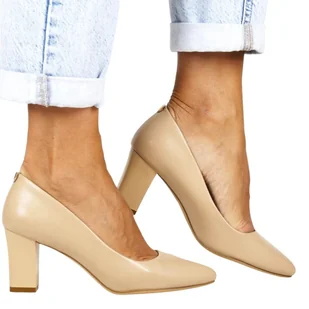 CZÓŁENKA NA OBCASIE SŁUPKU NOSEK W SZPIC SERGIO LEONE PB403 COFFE BEŻOWE - Sergio Leone - Czółenka CZÓŁENKA NA OBCASIE SŁUPKU NOSEK W SZPIC SERGIO LEONE PB403 COFFE BEŻOWE - Sergio Leone - Czółenka - miniaturka - grafika 1