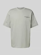 Koszulki męskie - T-shirt z nadrukiem z logo - miniaturka - grafika 1
