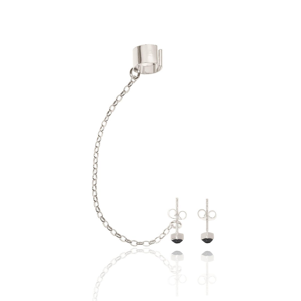 Nausznica srebrna z łańcuszkiem i kolczykami z czarnymi kryształkami