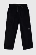 Spodnie i spodenki dla chłopców - Abercrombie & Fitch spodnie dziecięce kolor czarny z aplikacją - miniaturka - grafika 1