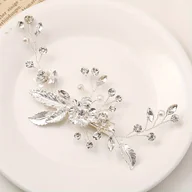 Ozdoby do włosów - TEMU 1 szt. Spinka do włosów z kwiatem i liściem, ręcznie robiona spinka z kryształkami, ozdoba do stylizacji włosów w kształcie liścia do makijażu i - miniaturka - grafika 1