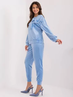 Komplety damskie - Komplet welurowy jasny niebieski casual bluza i spodnie dekolt okrągły rękaw długi nogawka ze ściągaczem kokarda - grafika 1