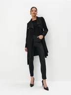 Płaszcze damskie - Mohito - Czarny płaszcz z wiązaniem - czarny - miniaturka - grafika 1