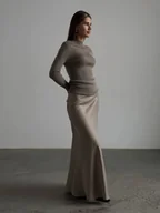 Spódnice - Satynowa elegancka spódnica maxi - Szary - miniaturka - grafika 1