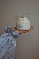 Świece - Świeca sojowa PIWONIOWY BLASK BIEL 400 ml - miniaturka - grafika 1