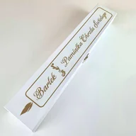 Gadżety dla niej i dla niego - Pudełko Na Świece Chrzcielną Pamiątka Chrztu Świętego Z Imieniem - miniaturka - grafika 1