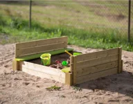 Place zabaw - Wendy Wendy Toys Drewniana piaskownica wraz z przykryciem i siedziskami 120x120 cm - miniaturka - grafika 1