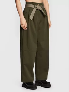 Spodnie damskie - Pinko Spodnie materiałowe Penni 1G189X A054 Zielony Relaxed Fit - grafika 1