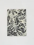 Czapki damskie - Reserved - Wzorzysty szal - czarny - miniaturka - grafika 1
