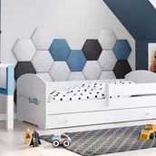 Łóżka dla dzieci i młodzieży - Białe Łóżko Dziecięce w Stylu Skandynawskim z Motywem Samolotu 160x80 cm z Szufladą – Zawiera Materac Piankowy, Stelaż i Kompletna Konstrukcja - miniaturka - grafika 1