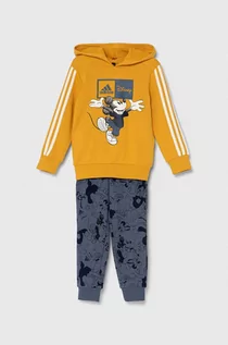 Dresy i komplety dla chłopców - adidas dres dziecięcy x Disney kolor żółty - grafika 1