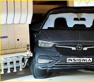 Haftowany Zagłówek Opel Insignia Personalizacja - Samochody i pojazdy dla dzieci - miniaturka - grafika 1