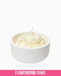 Świeca sojowa - Różany Blask (Kremowa)- 200 ml - Zapach FlowerBomb (V&R) - Świece - miniaturka - grafika 1