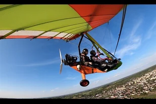 Lot motolotnią nad polską Toskanią z nagraniem dla dwojga - Czasopisma - miniaturka - grafika 1