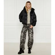 Spodnie damskie - Michael Kors Jeansy CAMO CARGO JEAN Loose fit - miniaturka - grafika 1
