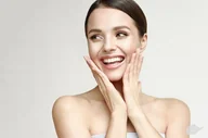 Czasopisma - Acne Logique – Złoty środek w walce o idealną cerę w Sosnowcu - miniaturka - grafika 1