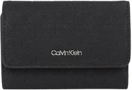 Portfele - Calvin Klein Damski portfel CK MUST SMALL TRIFOLD Trifold, czarny mono, rozmiar 0ne, Czarny, pojedynczy, 0ne Size - miniaturka - grafika 1