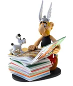 Figurki kolekcjonerskie - Plastoy SAS Plastoy SAS 128 - Asterix siedzi na stosie książek * nowe nakładki* PLA00128 - miniaturka - grafika 1