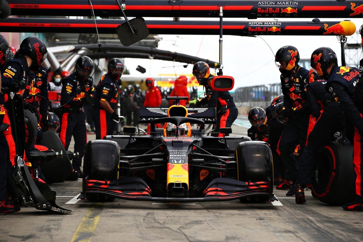 PODKŁADKA POD MYSZ Nadruk 22x18 cm Formuła 1 Red Bull Racing Team Prezent
