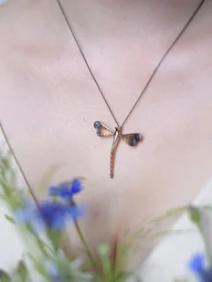 Zawieszka srebrna - Ważka W2 - Wisiorki Zawieszka srebrna - Ważka W2 - Wisiorki - miniaturka - grafika 1