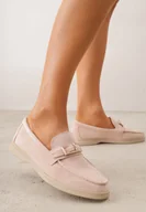 Mokasyny damskie - Różowe Mokasyny z Prostokątną Metaliczną Ozdobą Aeleorane - miniaturka - grafika 1