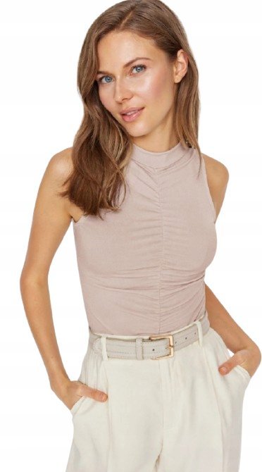 TRENDYOL BEŻOWE BODY Z GOLFEM I MARSZCZENIAMI NA PRZODZIE 36 5_A