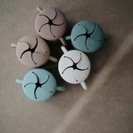 Kubki dla dzieci - Mushie kubek niewysypek na przekąski snack cup dried thyme - miniaturka - grafika 1