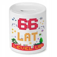 Skarbonki - Skarbonka na Urodziny 66 66te 66-te na Prezent z Nadrukiem ze Zdjęciem + Opakowanie na prezent (wzór 04) - miniaturka - grafika 1