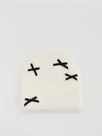 Czapki damskie - Reserved - Dzianinowa czapka z kokardkami - złamana biel - miniaturka - grafika 1