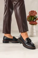 Mokasyny damskie - Czarne mokasyny skórzane damskie Sergio Leone na bieżnikowanej podeszwie czarna ozdoba na cholewce NP74833-H - miniaturka - grafika 1