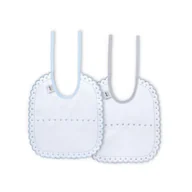 Śliniaki i fartuszki - Śliniak bawełniany 2 szt. haftowany niebieski szary prsotokąt - miniaturka - grafika 1