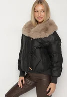 Kurtki damskie - Czarna Pikowana Kurtka o Pudełkowym Kroju z Kapturem z Futerkiem Rivitta - miniaturka - grafika 1