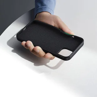 Ugreen LP626 Silky Silicone Protective Case gumowe elastyczne silikonowe etui na telefon do iPhone 14 Plus czarny (90920) - Etui i futerały do telefonów - miniaturka - grafika 4